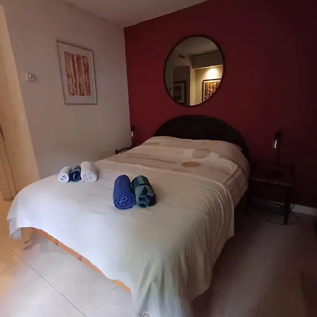 Apartment Centre *